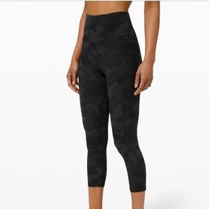 Black camo align with pockets